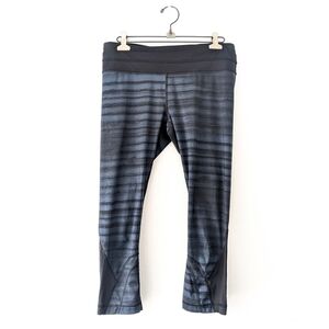 Lululemon Inspire Crop II Leggings Mesh Good Vibes Deep Navy Black ~ Size 8